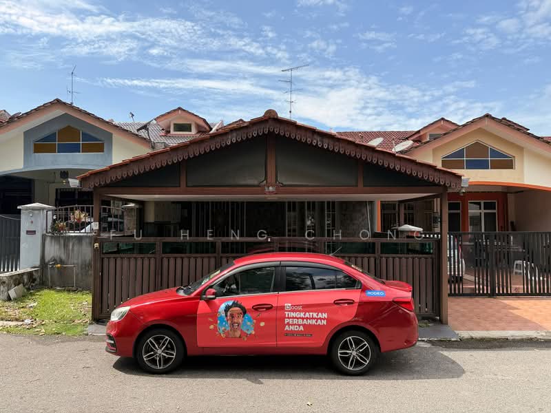 Rumah Teres 1 Tingkat untuk Dijual di Taman Bestari Indah (Ulu Tiram) - Fu Heng Chong - Exterior - PropertyGuru.com.my