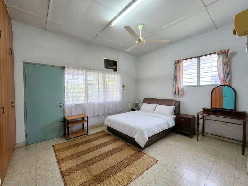 Rumah Berkembar untuk Dijual di Taman Canning (Ipoh) - Sam Lam - Bedroom - PropertyGuru.com.my
