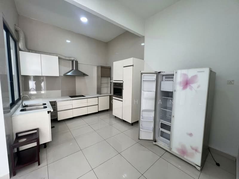 4-storey Terraced House for Rent in Damansara Perdana (Selangor) - Syah Othman - PropertyGuru.com.my