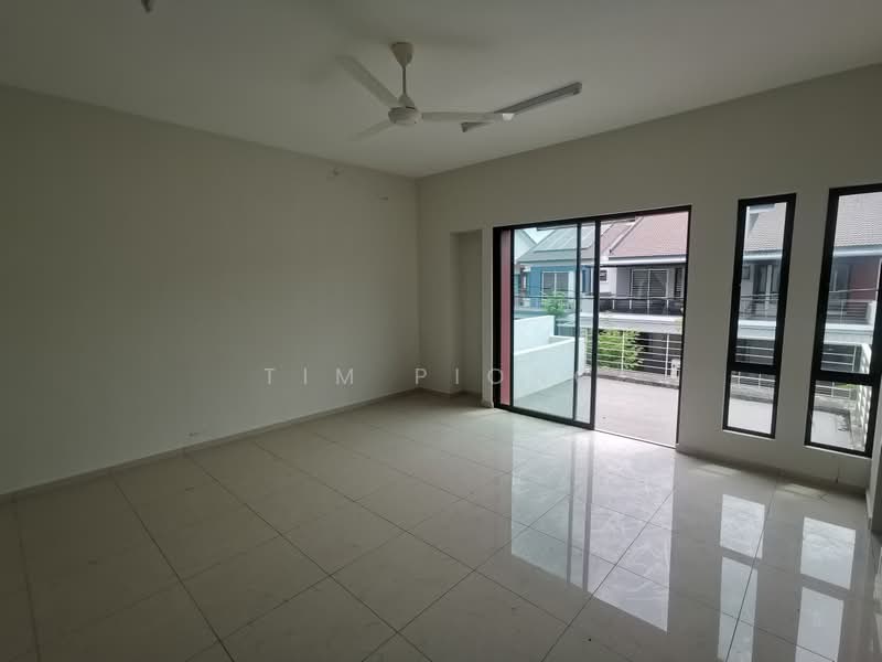 2-storey Terraced House for Sale in Taman Satu Krubong (Krubong) - Tim Piong - Living Room - PropertyGuru.com.my