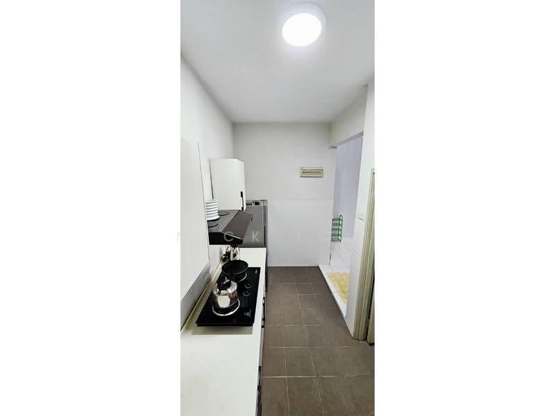 Servis Apartment untuk Disewa di Jentayu Residensi @ Tampoi - Nick Low - Kitchen - PropertyGuru.com.my