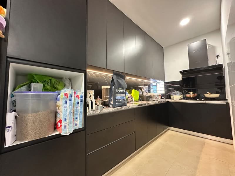 2-storey Terraced House for Sale in Bandar Tasik Puteri (Rawang) - Andy Yap - Kitchen - PropertyGuru.com.my