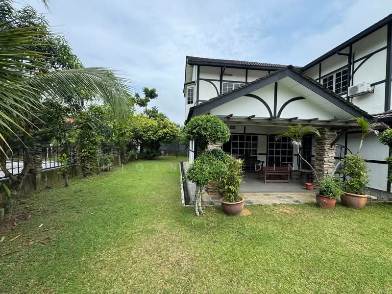 Bungalow for Sale in Seksyen 9 (Shah Alam) - Shiqin Saidin - Exterior - PropertyGuru.com.my