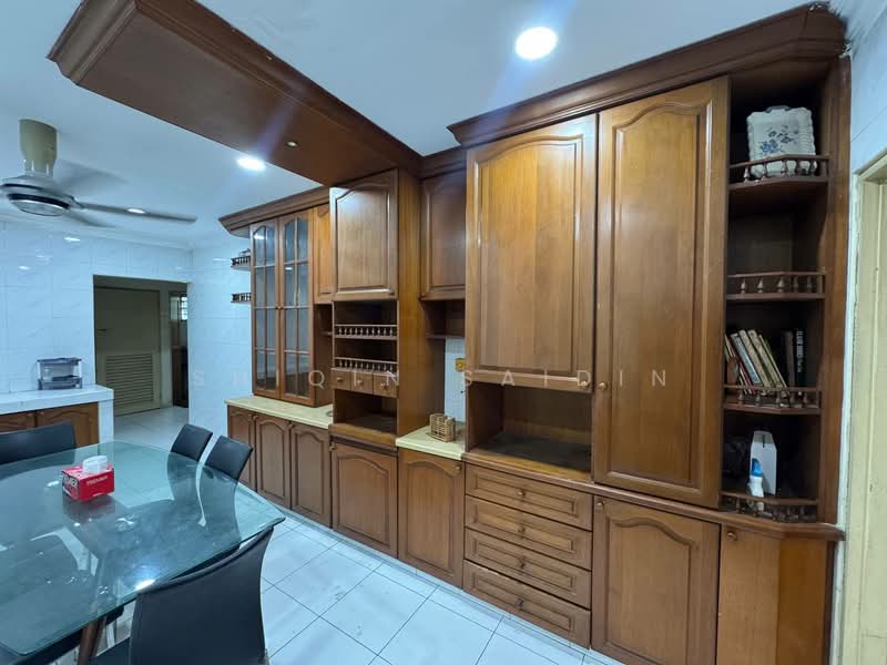 Bungalow for Sale in Seksyen 9 (Shah Alam) - Shiqin Saidin - Dining Room - PropertyGuru.com.my