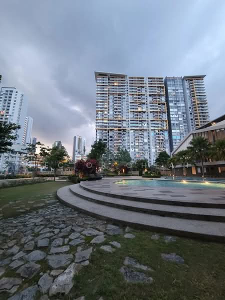 Kondominium untuk Dijual di Oasis 1 - Hector Cheah - Exterior - PropertyGuru.com.my