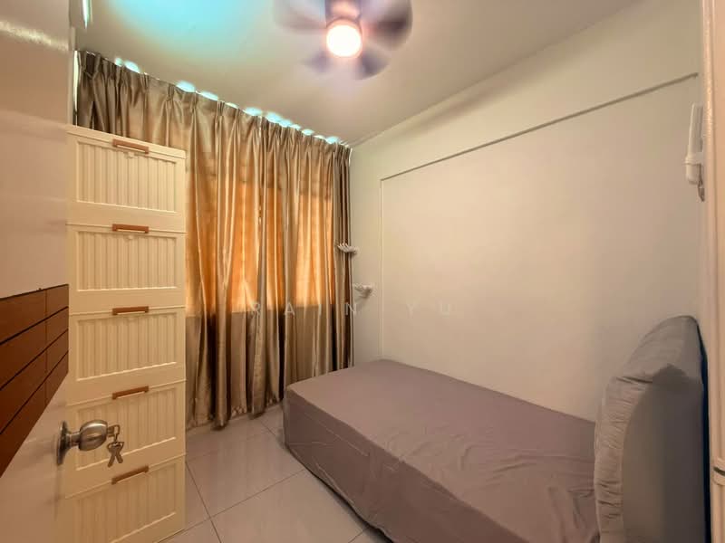 Flat for Sale at Taman Terubong Indah (Majestic Heights) - Rain Yu - Bedroom - PropertyGuru.com.my