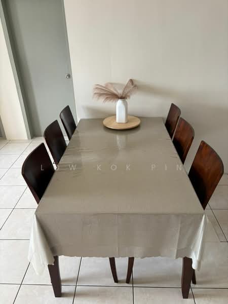 Kondominium untuk Disewa di Platinum OUG Residence - Low Kok Pin - Dining Room - PropertyGuru.com.my
