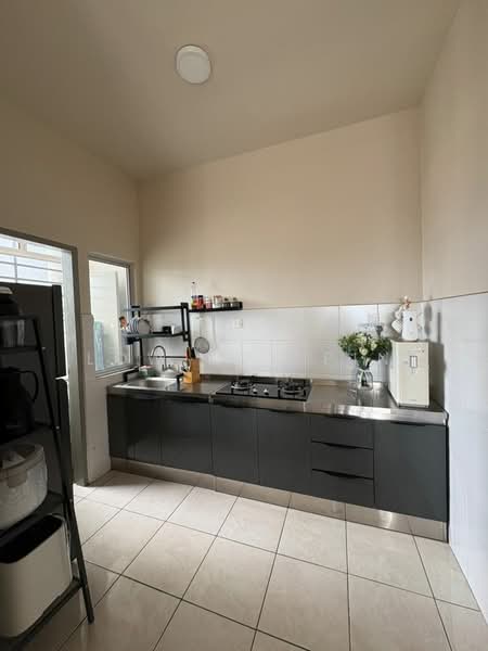 Kondominium untuk Disewa di Platinum OUG Residence - Low Kok Pin - Kitchen - PropertyGuru.com.my