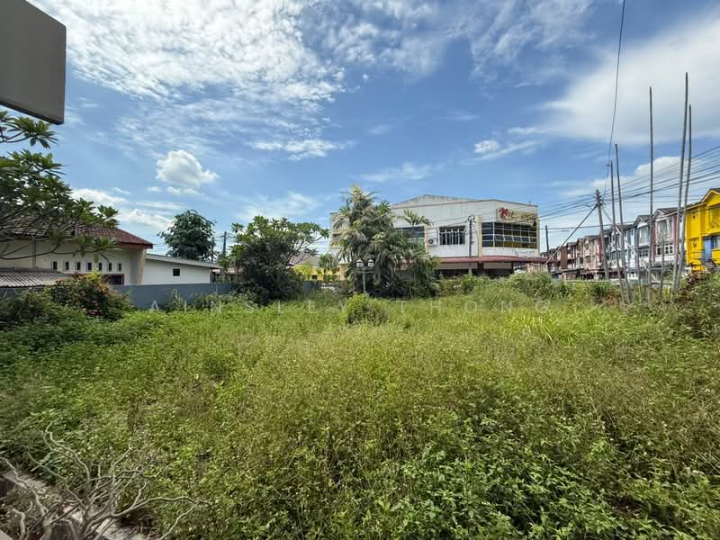 Bungalow for Sale in Fair Park (Ipoh) - Ainsley Thong - Exterior - PropertyGuru.com.my