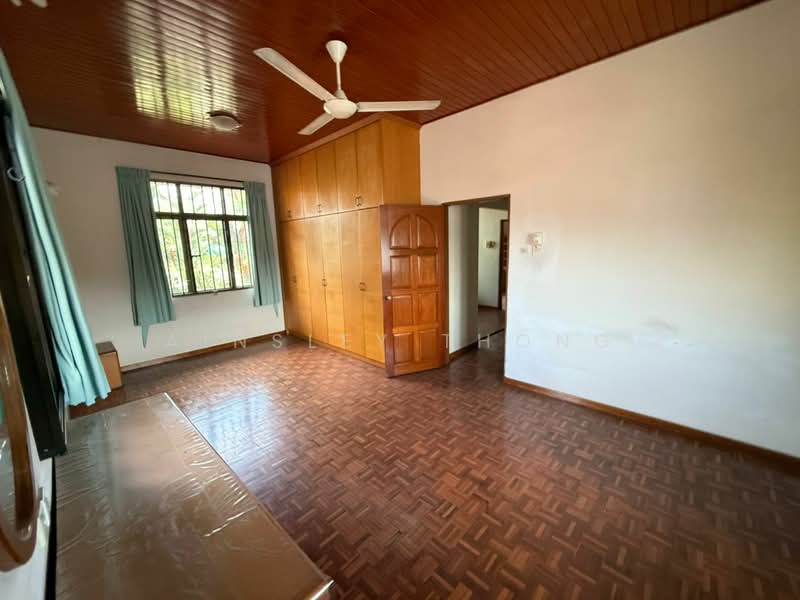 Bungalow for Sale in Fair Park (Ipoh) - Ainsley Thong - Bedroom - PropertyGuru.com.my