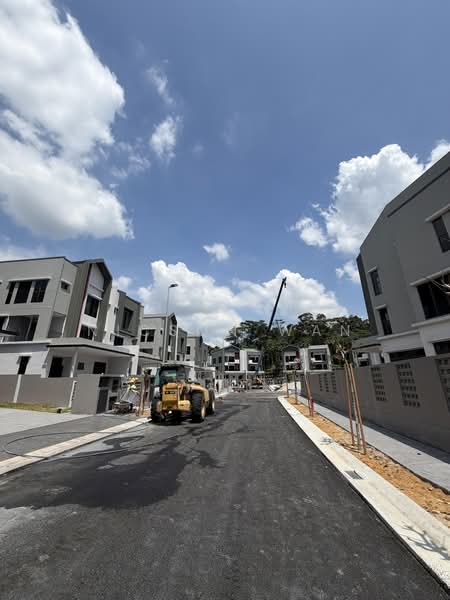 Semi-Detached House for Sale in Petaling (Selangor) - Nicson Wan - Exterior - PropertyGuru.com.my