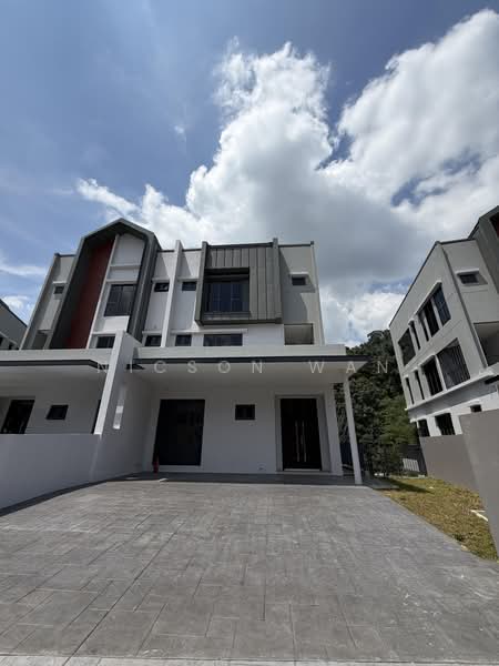 Semi-Detached House for Sale in Petaling (Selangor) - Nicson Wan - Exterior - PropertyGuru.com.my