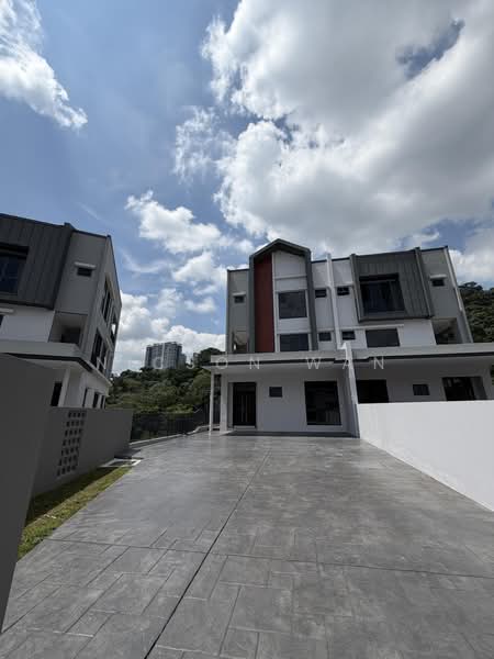 Semi-Detached House for Sale in Petaling (Selangor) - Nicson Wan - Exterior - PropertyGuru.com.my