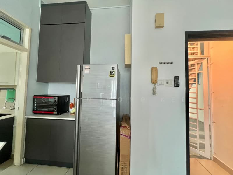 Pangsapuri untuk Disewa di D'Rich Executive Suites - Chuan Hong Kee - Kitchen - PropertyGuru.com.my