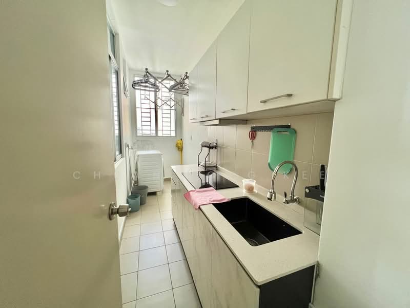 Pangsapuri untuk Disewa di D'Rich Executive Suites - Chuan Hong Kee - Kitchen - PropertyGuru.com.my