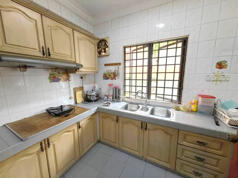 Terraced House for Rent in Bandar Sungai Long (Selangor) - Joyce Low - Kitchen - PropertyGuru.com.my