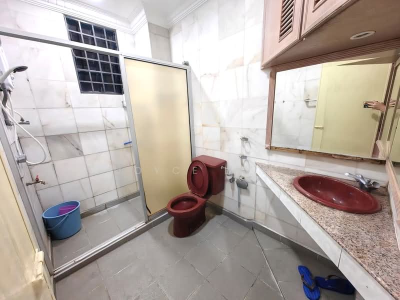 Terraced House for Rent in Bandar Sungai Long (Selangor) - Joyce Low - Bathroom - PropertyGuru.com.my