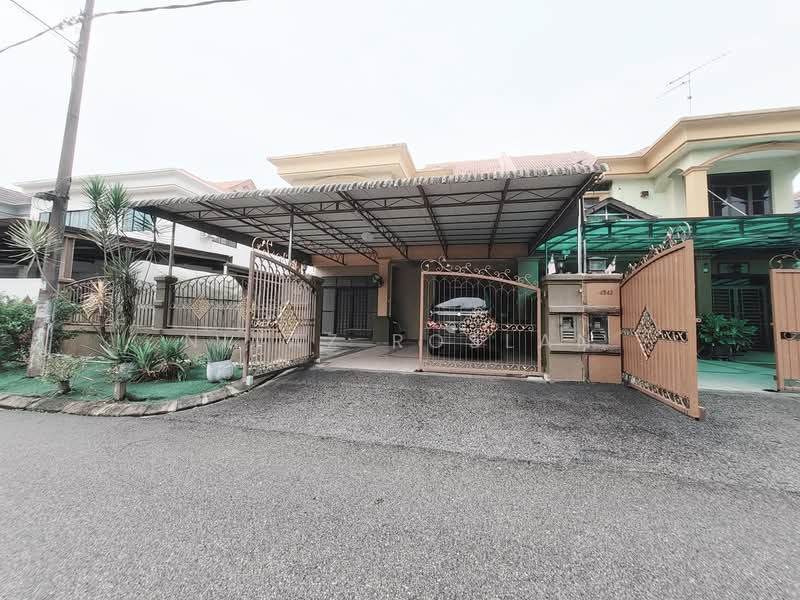 Rumah Berkembar untuk Dijual di Taman D'Utama (Johor Bahru) - Niyaz Roslan - PropertyGuru.com.my