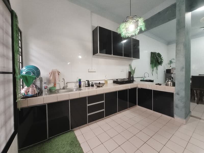 Rumah Berkembar untuk Dijual di Taman D'Utama (Johor Bahru) - Niyaz Roslan - PropertyGuru.com.my
