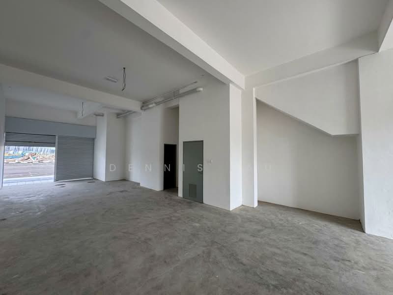 Shop for Sale in Pine Square (Kuching) - Dennis Lau - Interior - PropertyGuru.com.my