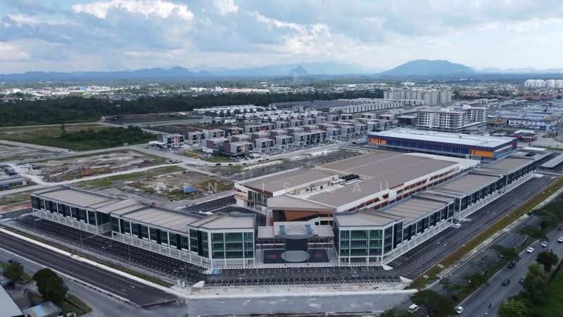 Shop for Sale in Pine Square (Kuching) - Dennis Lau - Exterior - PropertyGuru.com.my
