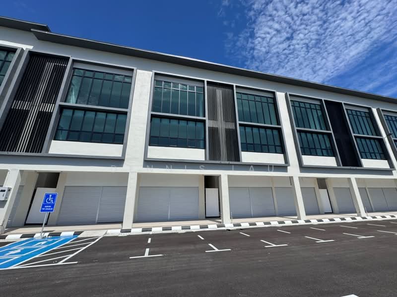 Shop for Sale in Pine Square (Kuching) - Dennis Lau - Exterior - PropertyGuru.com.my