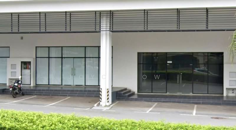Retail Space for Rent in Pusat Perdagangan Seri Kembangan (Seri Kembangan) - Joyce Low - Exterior - PropertyGuru.com.my