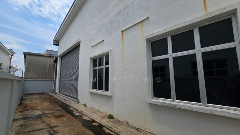 Kilang Berkembar untuk Dijual di Taman Angkasa Nuri (Durian Tunggal) - Tim Piong - Exterior - PropertyGuru.com.my