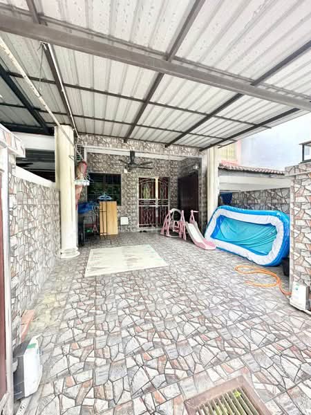 Rumah Teres 2.5 Tingkat untuk Dijual di Taman Bukit Mewah (Tampoi) - Jason Sim - Exterior - PropertyGuru.com.my