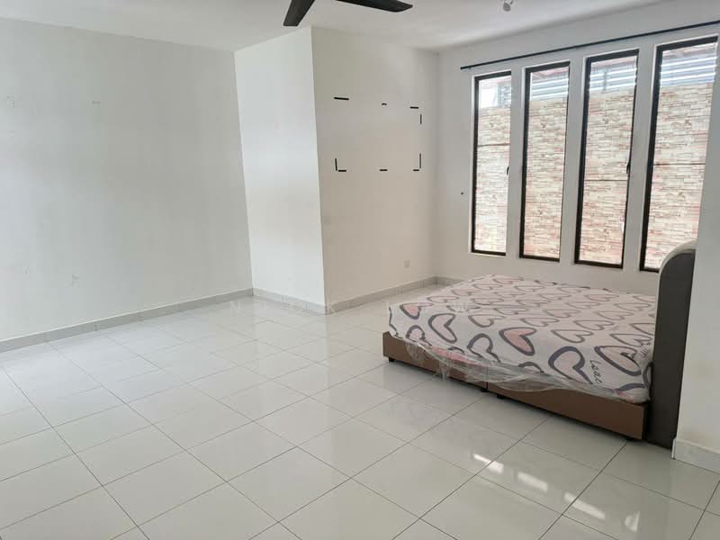 Terraced House for Rent in Taman Laguna (Johor Bahru) - Nick Low - Bedroom - PropertyGuru.com.my