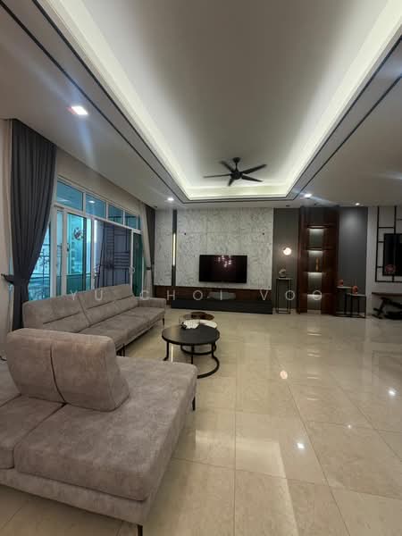 Kondominium untuk Dijual di The Pearl KLCC - Yu Choi Voo - Living Room - PropertyGuru.com.my