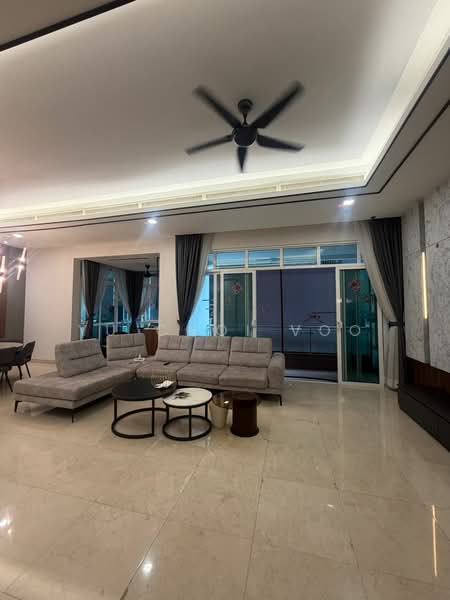 Kondominium untuk Dijual di The Pearl KLCC - Yu Choi Voo - Living Room - PropertyGuru.com.my