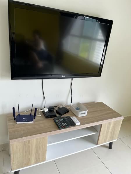 Kondominium untuk Disewa di Meru Heights Residences @ Scientex Meru - Kelvin Chong - Living Room - PropertyGuru.com.my
