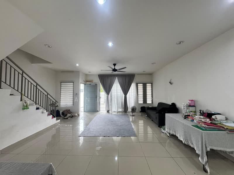 2-storey Terraced House for Sale in Rawang (Selangor) - Andy Yap - Living Room - PropertyGuru.com.my