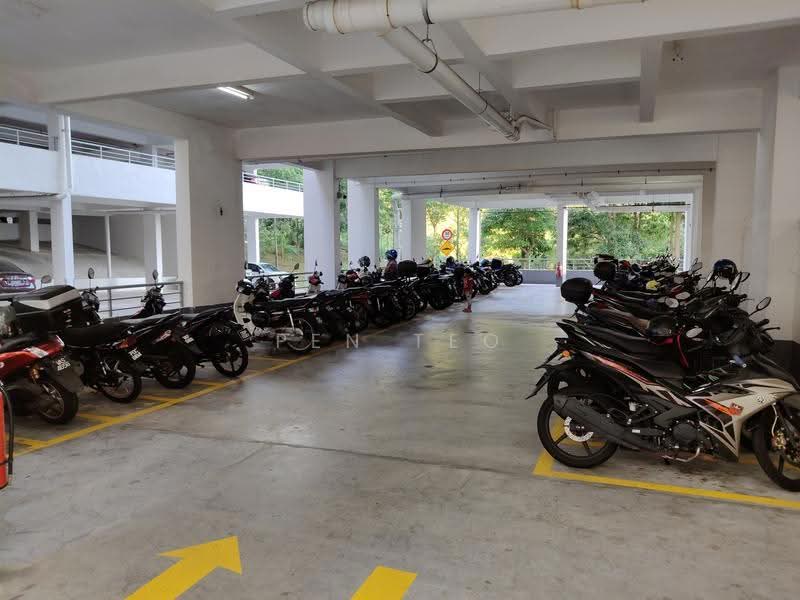 Pangsapuri untuk Disewa di Dua Residensi - Pen Teo - Car Park - PropertyGuru.com.my