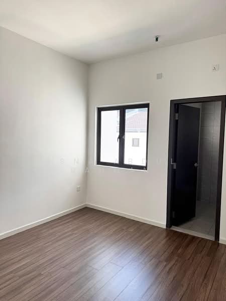 Rumah Teres 2 Tingkat untuk Disewa di Bandar Serenia (Dengkil) - Asna Abdul Rahman - PropertyGuru.com.my