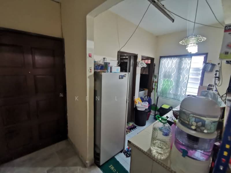 Pangsapuri untuk Dijual di Perdana Villa Deluxe - Ken Liew - Kitchen - PropertyGuru.com.my
