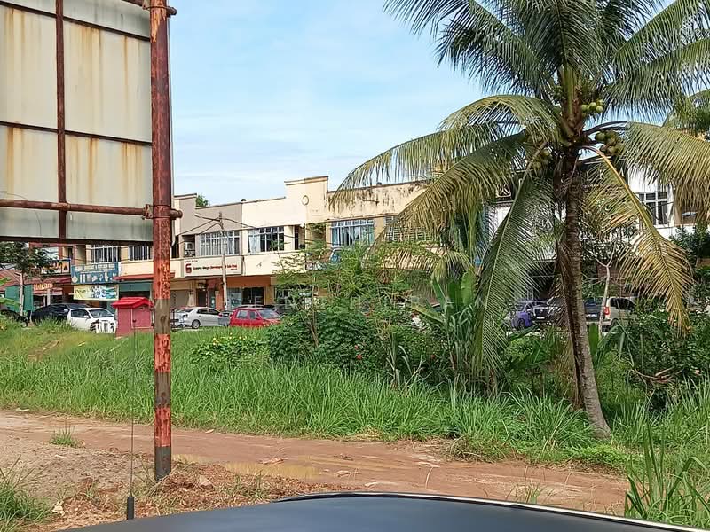 Agricultural Land for Sale in Taman Ulu Yam Lama (Ulu Yam) - Mahenthiran . - PropertyGuru.com.my