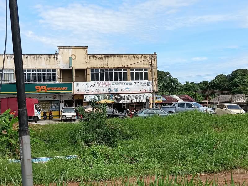 Agricultural Land for Sale in Taman Ulu Yam Lama (Ulu Yam) - Mahenthiran . - PropertyGuru.com.my