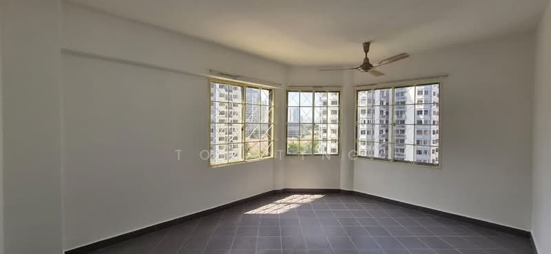 Condominium for Rent at Kelana D'Putera - Tom Ting - Living Room - PropertyGuru.com.my