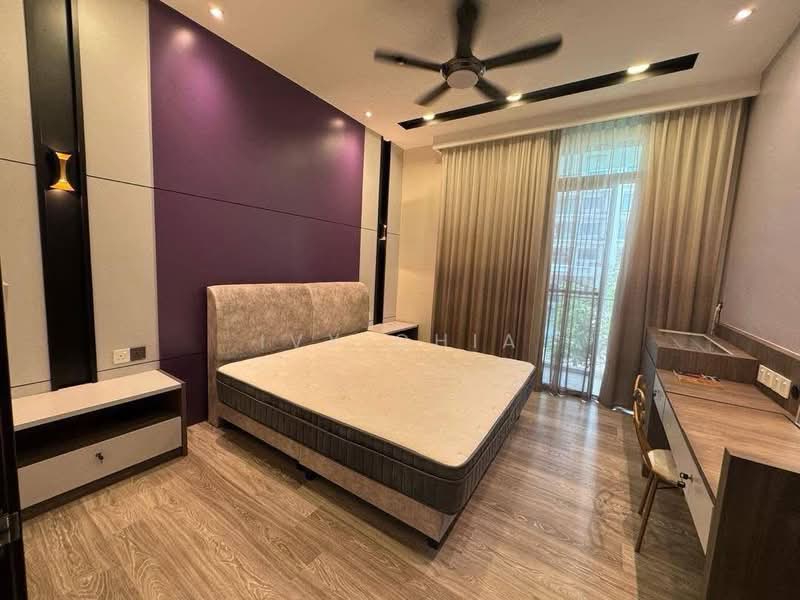 Kondominium untuk Dijual di Iconic Skies - Ivy Chia - Bedroom - PropertyGuru.com.my