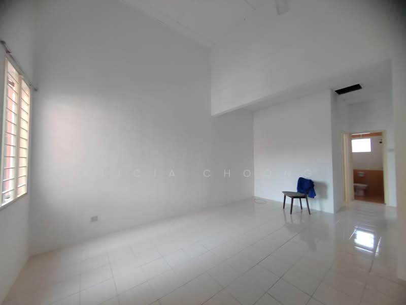 Rumah Bandar untuk Disewa di Sungai Long (Bandar Sungai Long) - Alicia Choong - Living Room - PropertyGuru.com.my