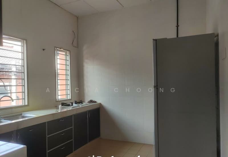 Rumah Bandar untuk Disewa di Sungai Long (Bandar Sungai Long) - Alicia Choong - Kitchen - PropertyGuru.com.my