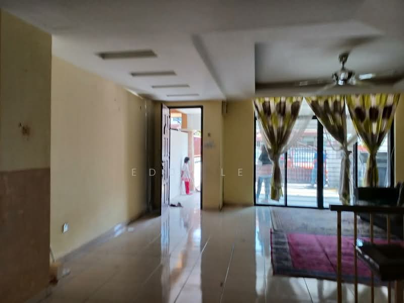2-storey Terraced House for Rent in Ampang Saujana (Ampang) - Eddy Lee - Living Room - PropertyGuru.com.my