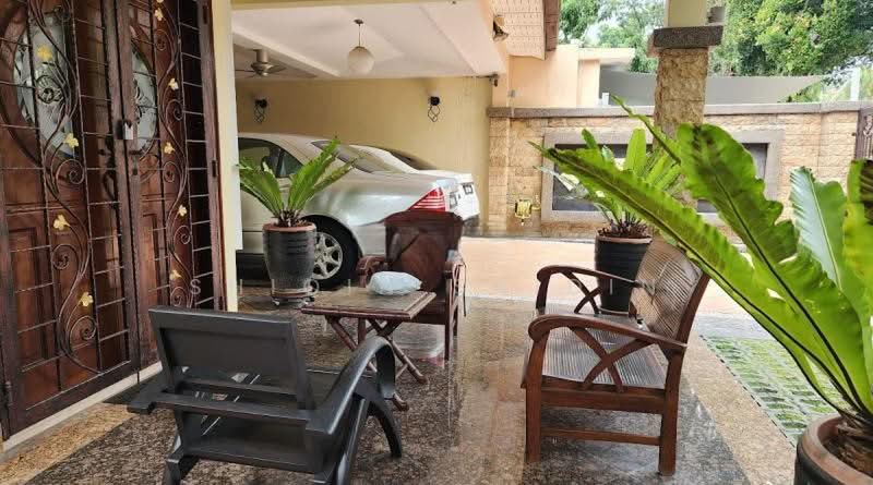 Rumah Berkembar untuk Dijual di Damansara Heights (Kuala Lumpur) - Shiqin Saidin - Exterior - PropertyGuru.com.my