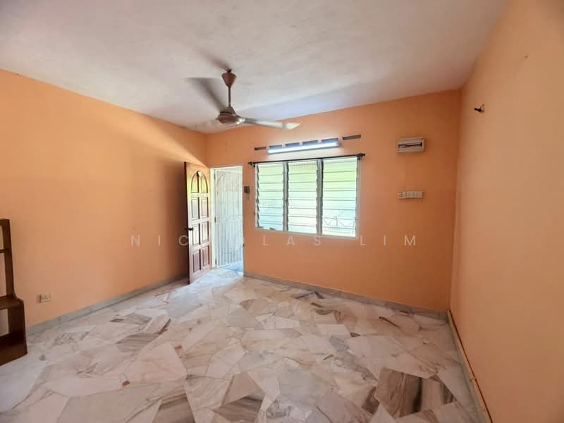 2-storey Terraced House for Rent in Taman Serdang Utama (Seri Kembangan) - Nicholas Lim - Interior - PropertyGuru.com.my