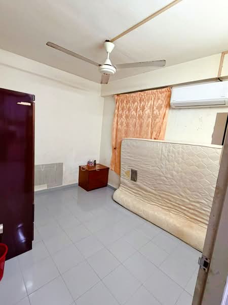 Pangsapuri untuk Disewa di Taman Alor Vista - Vincent Tan - Bedroom - PropertyGuru.com.my