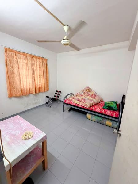 Pangsapuri untuk Disewa di Taman Alor Vista - Vincent Tan - Bedroom - PropertyGuru.com.my