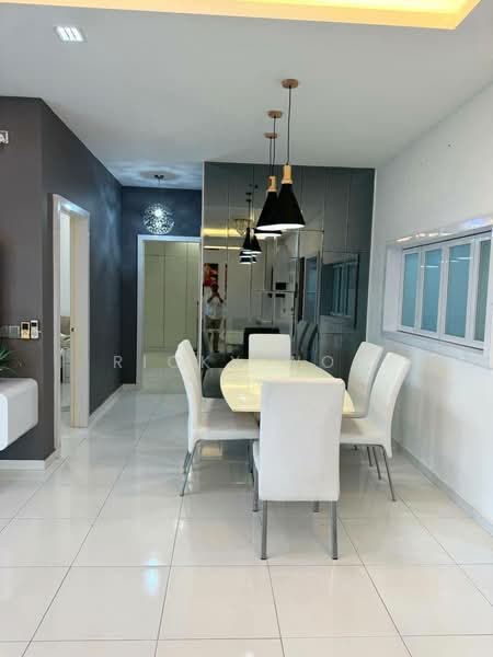 Cluster House for Sale in Taman Sutera Utama (Skudai) - Ricky Woo - Dining Room - PropertyGuru.com.my