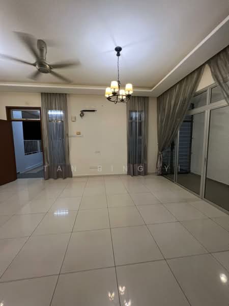 Rumah Teres 2 Tingkat untuk Disewa di Horizon Hills (Iskandar Puteri (Nusajaya)) - Tan Bing Yi - Living Room - PropertyGuru.com.my